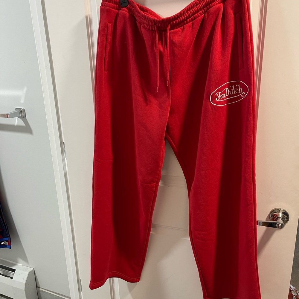 Von Dutch Men’s Bright Red Jogger Sweatpants New With Out Tags